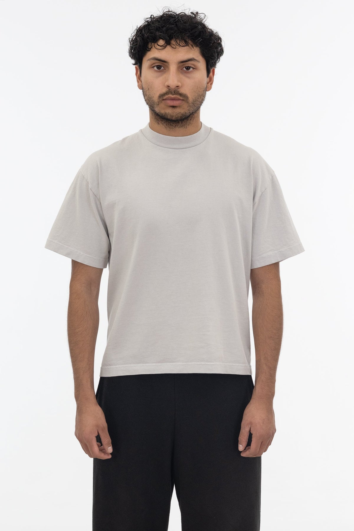 Light Grey [male]